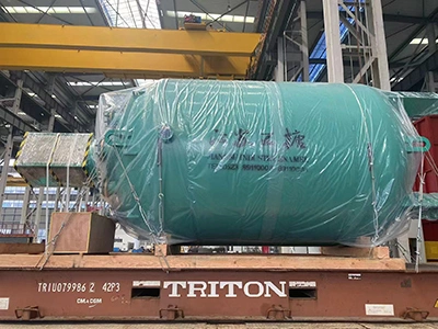 25000Lグラスライニング反応機を納品、タイ