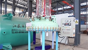 グラスライニング反応機