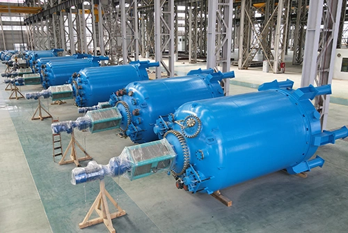 グラスライニング反応機