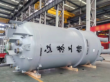 縦型グラスライニング貯槽、クローズタイプ