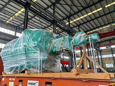 グラスライン機器の納品