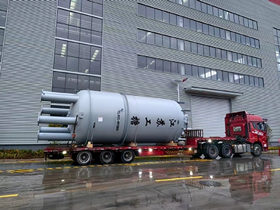 グラスライン機器の納品