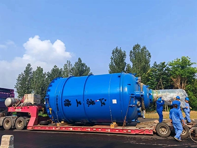 グラスライン機器の納品