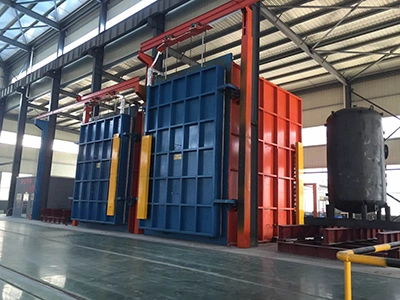 超大型グラスライニング装置
（最大80,000L反応器と200m³貯蔵槽